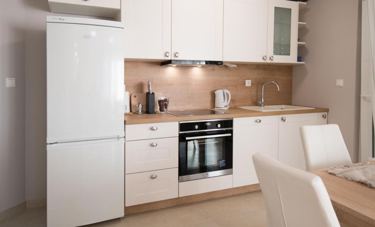 Brand New Aparment With Sea View & Swimming Pool At Ciovo - Villa Fiorentini Trogir Kültér fotó